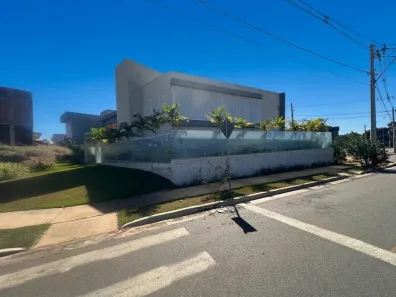 Casa de Condomínio com 4 Quartos à venda, 315m² no Residencial Villagio Toscana, Goiânia