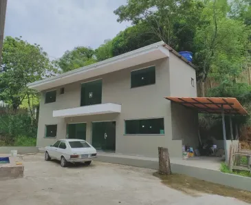 Fazenda/Sítio com 4 Quartos à venda, 200m² no Retiro, Volta Redonda