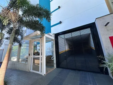 Apartamento com 1 Quarto para alugar, 27m² no Zona 07, Maringá