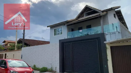 Casa com 4 Quartos para alugar, 200m² no Estância Balneária Belmira Novaes, Peruíbe