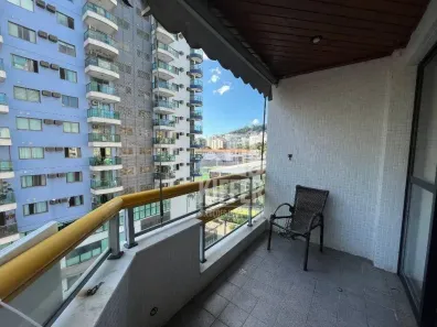 Apartamento com 3 Quartos para alugar, 85m² no Icaraí, Niterói