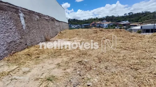 Lote/Terreno à venda, 360m² no Novo Centro, Santa Luzia