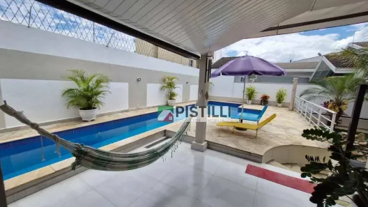 Casa de Condomínio com 4 Quartos à venda, 459m² no Piracangaguá, Taubaté