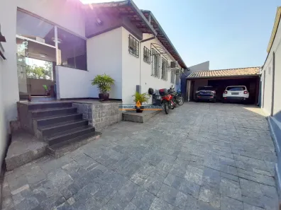 Prédio Comercial à venda, 260m² no Santa Amélia, Belo Horizonte