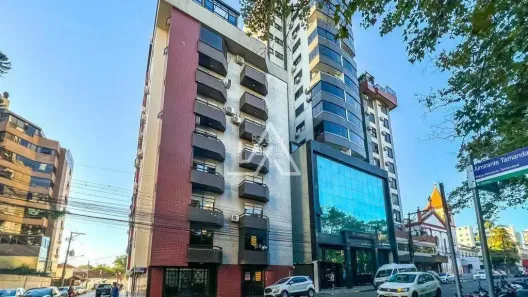 Apartamento com 3 Quartos para alugar, 144m² no Centro, Passo Fundo