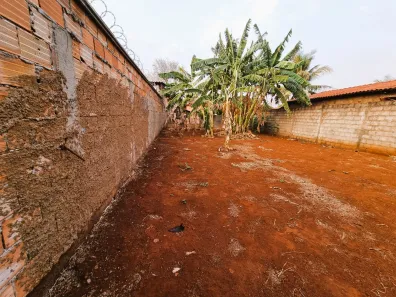 Lote/Terreno à venda, 220m² no , Centralina