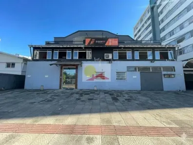 Sala Comercial para alugar, 738m² no Anita Garibaldi, Joinville
