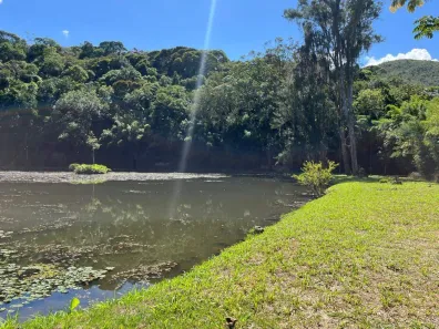Lote/Terreno à venda, 13698m² no Carangola, Petrópolis