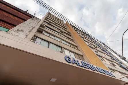 Sala Comercial para alugar, 55m² no Independência, Porto Alegre