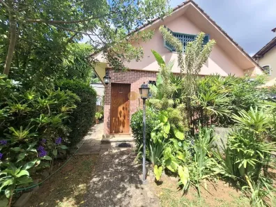 Casa com 3 Quartos à venda, 235m² no Vale do Paraíso, Teresópolis