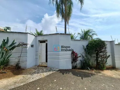 Casa com 3 Quartos para alugar, 174m² no Vila Jones, Americana