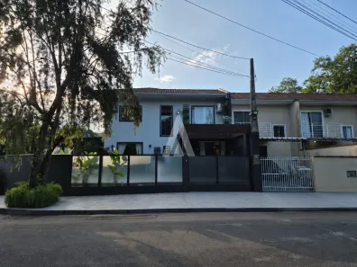 Sobrado com 2 Quartos à venda, 111m² no Jardim Sofia, Joinville