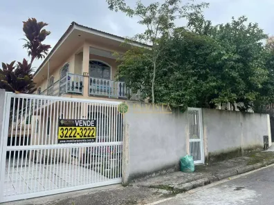 Casa com 6 Quartos à venda, 194m² no Capoeiras, Florianópolis