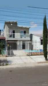 Casa com 3 Quartos para alugar, 80m² no Olaria, Canoas