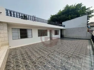 Casa com 6 Quartos à venda, 238m² no Vila Dalva, São Paulo