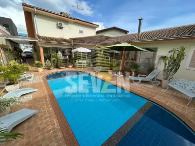 Casa com 3 Quartos à venda, 259m² no Jardim Estoril IV, Bauru