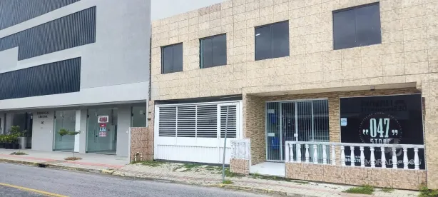 Prédio Comercial com 11 Quartos à venda, 365m² no Morretes, Itapema