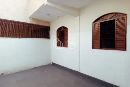 Casa com 2 Quartos à venda, 100m² no Vista Alegre, Belo Horizonte