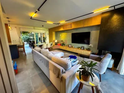 Casa de Condomínio com 3 Quartos à venda, 135m² no Passo das Pedras, Porto Alegre
