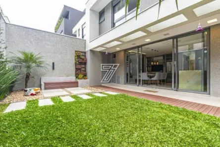 Casa de Condomínio com 3 Quartos à venda, 342m² no Santo Inácio, Curitiba