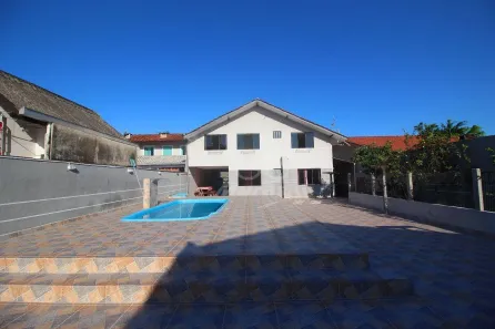 Casa com 7 Quartos à venda, 318m² no Cohapar, Guaratuba
