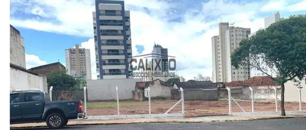 Lote/Terreno à venda, 1480m² no Osvaldo Rezende, Uberlândia