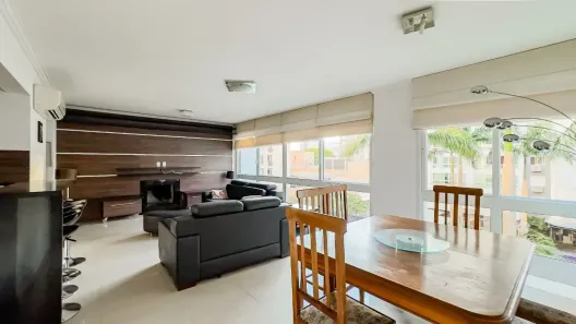 Apartamento com 3 Quartos à venda, 135m² no Passo da Areia, Porto Alegre