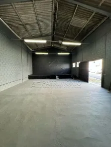 Galpão/Depósito/Armazém à venda, 200m² no Vila Barão, Sorocaba