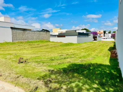 Lote/Terreno à venda, 250m² no Residencial Samambaia, São Carlos