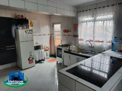 Sobrado com 5 Quartos à venda, 150m² no Vila Flórida, Guarulhos