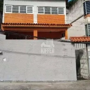 Casa com 4 Quartos à venda, 360m² no Santa Rosa, Niterói
