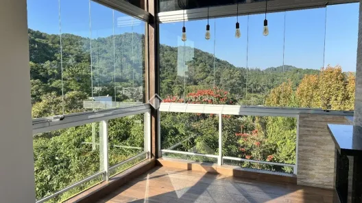 Apartamento com 3 Quartos para alugar, 120m² no Jurerê, Florianópolis