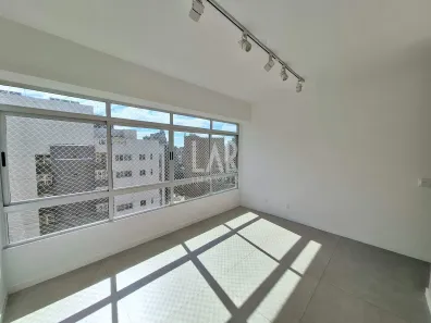 Apartamento com 3 Quartos para alugar, 95m² no Savassi, Belo Horizonte