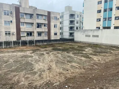 Lote/Terreno à venda, 815m² no Nossa Senhora do Rosário, São José
