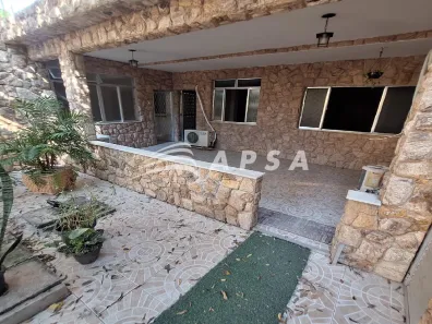 Casa com 3 Quartos para alugar, 149m² no Quintino Bocaiúva, Rio de Janeiro