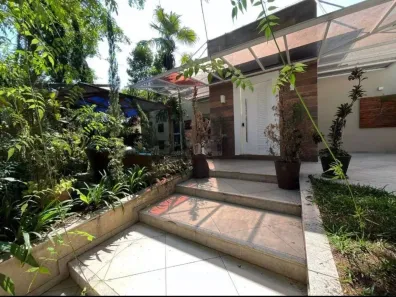 Casa com 3 Quartos à venda, 500m² no Cidade Vargas, São Paulo