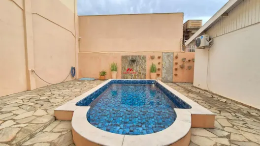 Casa com 3 Quartos à venda, 367m² no Jardim Tropical, Cuiabá