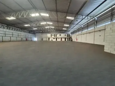 Galpão/Depósito/Armazém para alugar, 1200m² no Jardim Teresópolis, Betim