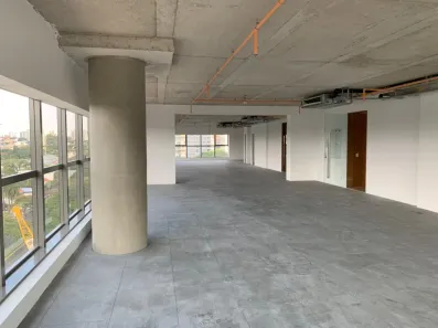 Sala Comercial para alugar, 303m² no Indianópolis, São Paulo