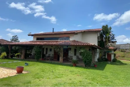 Fazenda/Sítio com 5 Quartos à venda, 700m² no , Guararema