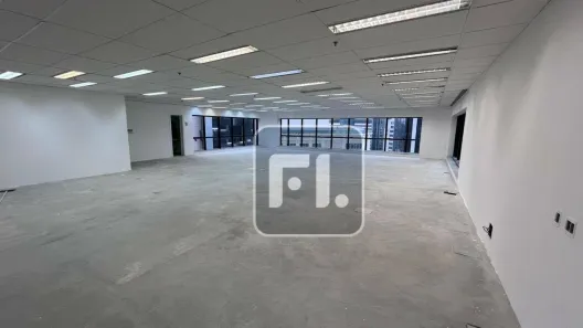 Sala Comercial para alugar, 400m² no Vila Olímpia, São Paulo