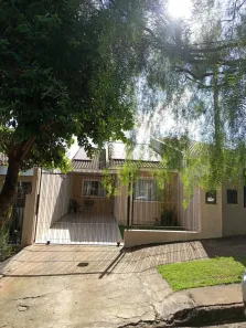 Casa com 3 Quartos à venda, 71m² no Jardim Dias I, Maringá