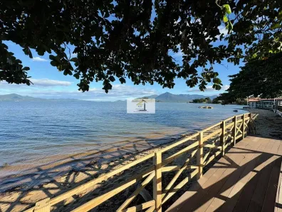 Lote/Terreno à venda, 290m² no Ponta de Baixo, São José