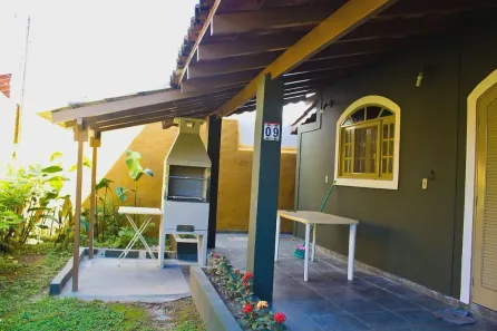 Sobrado com 2 Quartos para alugar, 65m² no Boiçucanga, São Sebastião