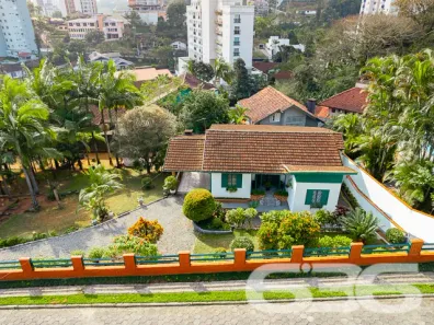Lote/Terreno à venda, 800m² no Atiradores, Joinville