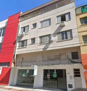 com 4 Quartos para alugar, 250m² no Centro, Tubarão