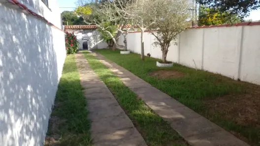 Casa com 1 Quarto para alugar, 70m² no Extensão do Bosque, Rio das Ostras