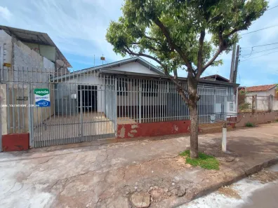 Casa com 3 Quartos à venda, 122m² no Brasília, Londrina