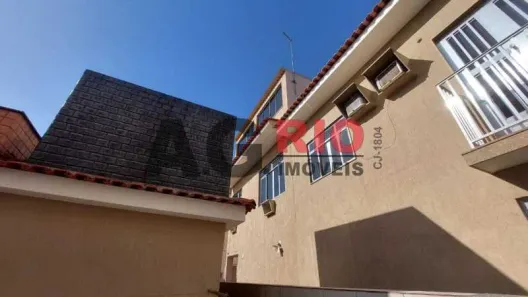 Casa com 3 Quartos à venda, 156m² no Vila Valqueire, Rio de Janeiro