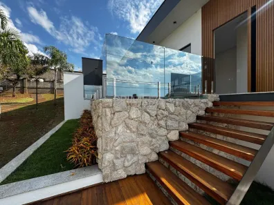 Casa de Condomínio com 3 Quartos para venda ou aluguel, 222m² no Ondas, Piracicaba